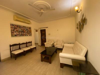 Hall Image of 1600 Sq.ft 3 BHK Apartment / Flat for rent in DDA Flats Mayur Vihar, Mayur Vihar Phase 1 New Delhi for Rs. 55000
