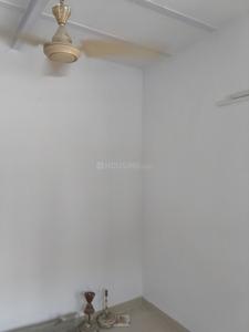 Bedroom Image of 900 Sq.ft 1 BHK Independent House for rent in Sector 39 Noida for Rs. 19000