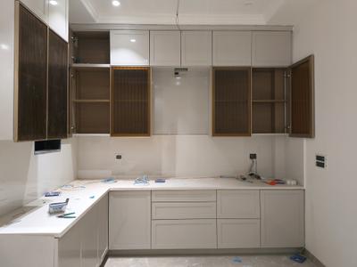 Kitchen Image of 1400 Sq.ft 3 BHK Builder Floor for sale in Indirapuram Ghaziabad for Rs. 17000000