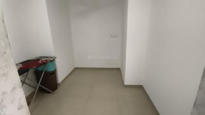 Living Room Image of 630 Sq.ft 1 BHK Apartment / Flat for rent in Hiranandani Lavinia, Thane West Thane for Rs. 42000