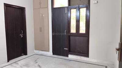 Bedroom Image of 2400 Sq.ft 4 BHK Apartment / Flat for rent in Sector 11 Dwarka New Delhi for Rs. 60000