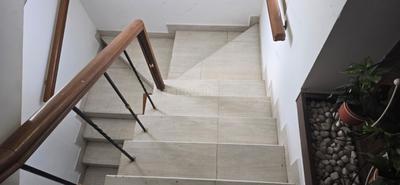 Balcony Image of 5500 Sq.ft 6 BHK Independent House for sale in Uthandi Chennai for Rs. 45000000