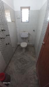 Bathroom Image of 892 Sq.ft 2 BHK Apartment / Flat for sale in Beliaghata Kolkata for Rs. 4500000
