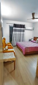 Bedroom Image of 2650 Sq.ft 4 BHK Apartment / Flat for rent in DLF New Town Heights, Sector 91 Gurgaon for Rs. 68000