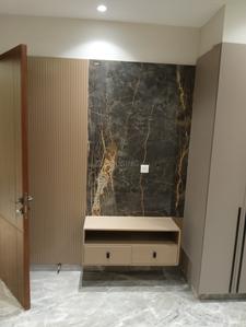 Bedroom Image of 1800 Sq.ft 3 BHK Duplex for sale in Punjabi Bagh New Delhi for Rs. 22500000