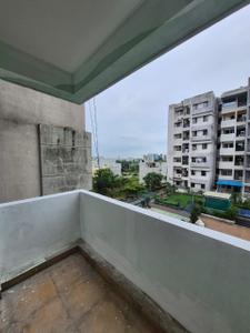 Balcony Image of 850 Sq.ft 2 BHK Apartment / Flat for rent in Raheja Arth, Labhandih Raipur for Rs. 13000