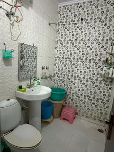 Bathroom Image of 1134 Sq.ft 3 BHK Builder Floor for sale in Sector 49 Faridabad for Rs. 5500000