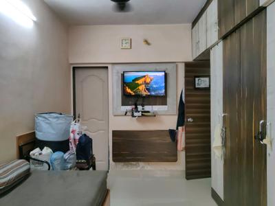Bedroom Image of 500 Sq.ft 1 BHK Apartment / Flat for sale in Thane West Thane for Rs. 9000000