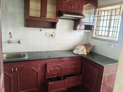 Kitchen Image of 1050 Sq.ft 2 BHK Apartment / Flat for rent in Aminjikarai Chennai for Rs. 37000
