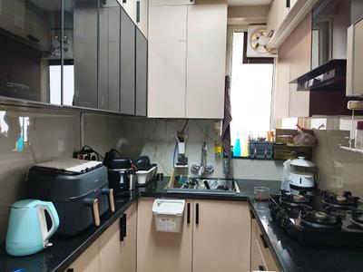 Kitchen Image of 745 Sq.ft 3 BHK Apartment / Flat for rent in Pyramid Altia, Sector 70 Gurgaon for Rs. 38000