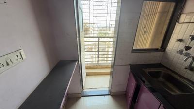 Kitchen Image of 600 Sq.ft 1 BHK Apartment / Flat for sale in Kasarvadavali Thane for Rs. 5800000