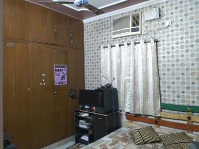 Bedroom Image of 1100 Sq.ft 3 BHK Apartment / Flat for sale in Mayur Vihar II New Delhi for Rs. 18000000