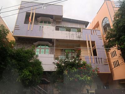 6 BHK Independent House