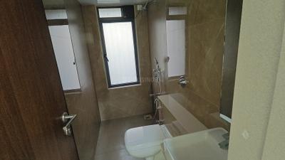 Image of 1000 Sq.ft 2 BHK Apartment / Flat for rent in Arkade Eden, Malad West, Mumbai for Rs. 75000