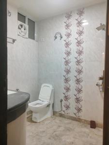 Common Bathroom One Image of 8400 Sq.ft 10 BHK Independent House for sale in Urban Greenfields, Green Field Colony Faridabad for Rs. 67000000