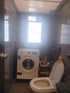 Common Bathroom Image of 2000 Sq.ft 4 BHK Apartment / Flat for sale in Vile Parle East Mumbai for Rs. 78000000