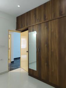 Bedroom Image of 1050 Sq.ft 2 BHK Apartment / Flat for rent in Halasuru Bengaluru for Rs. 42000