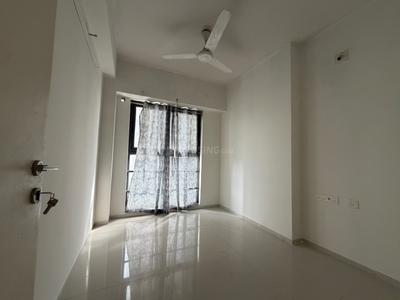 Bedroom Image of 1800 Sq.ft 3 BHK Apartment / Flat for sale in Godrej Green Glades, Jagatpur Ahmedabad for Rs. 7250000