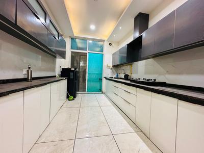 Kitchen Image of 2200 Sq.ft 3 BHK Independent House for rent in Mahalakshmi Nagar Indore for Rs. 42000