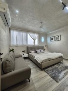 Bedroom Image of 3200 Sq.ft 4 BHK Independent House for sale in Platinum Green City, Omex City Indore for Rs. 22100000