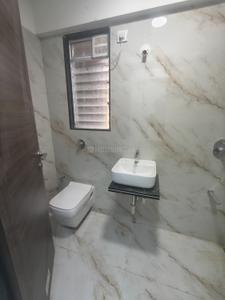 Bathroom Image of 900 Sq.ft 3 BHK Apartment / Flat for sale in Borivali West Mumbai for Rs. 27000000