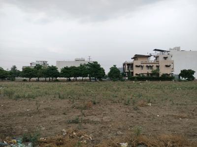 Sector 76 Plot View 2