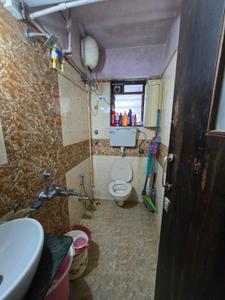 Image of 750 Sq.ft 2 BHK Apartment / Flat for sale in Kandivali East, Mumbai for Rs. 17000000