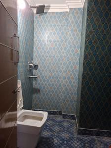 Bathroom Image of 880 Sq.ft 2 BHK Apartment / Flat for rent in DDA R Block, New Rajinder Nagar New Delhi for Rs. 45000
