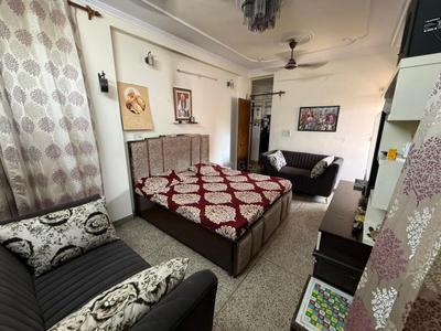 Bedroom Image of 900 Sq.ft 2 BHK Apartment / Flat for sale in Vikaspuri New Delhi for Rs. 12000000