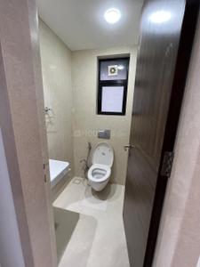 Bathroom Image of 2025 Sq.ft 2.5 BHK Apartment / Flat for rent in Red Stone Infinity, Byculla Mumbai for Rs. 200000