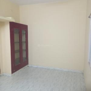 Bedroom Image of 1045 Sq.ft 2 BHK Builder Floor for rent in Mahalakshmi Nagar Madurai for Rs. 22000