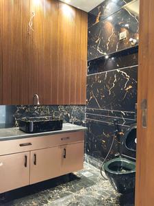 Common Bathroom Image of 2500 Sq.ft 2 BHK Independent House for rent in Sector 27 Gurgaon for Rs. 120000