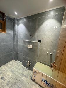 Bathroom Image of 1450 Sq.ft 3 BHK Builder Floor for sale in Indirapuram Ghaziabad for Rs. 14400000