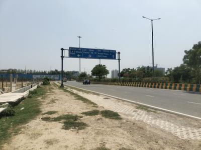 Image of 4500 Sq.ft Residential Plot / Land for sale in Sector 79, Noida for Rs. 85000000