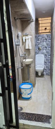 Bathroom Image of Canna PG in Powai, Mumbai