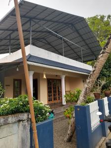 Image of 1200 Sq.ft 2 BHK Independent House for sale in Thalayolaparambu, Kottayam for Rs. 390000