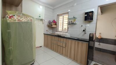 Kitchen Image of 1400 Sq.ft 3 BHK Apartment / Flat for sale in Manjalpur Vadodara for Rs. 6800000