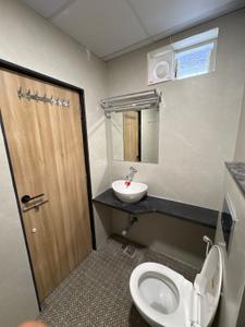 Image of 1500 Sq.ft 1 BHK Apartment / Flat for rent in Shalimar Township, Scheme No 114, Indore for Rs. 20000