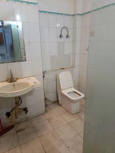 Bathroom Image of 1232 Sq.ft 2 BHK Builder Floor for rent in Sector 22 Noida for Rs. 30000