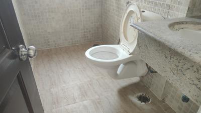 Image of 925 Sq.ft 2 BHK Apartment / Flat for sale in Paras Tierea, Sector 137, Noida for Rs. 7800000