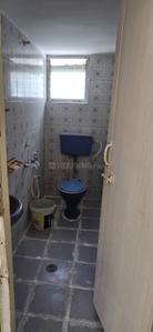 Bathroom Image of 850 Sq.ft 2 BHK Duplex for rent in Kadugodi Bengaluru for Rs. 9000