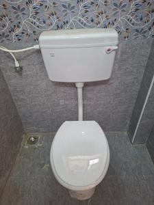 Bathroom Image of 1370 Sq.ft 3 BHK Apartment / Flat for rent in Ramapuram Chennai for Rs. 38000