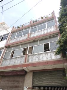 Building Image of 1000 Sq.ft 1 BHK Builder Floor for rent in Madhu Vihar New Delhi for Rs. 10500