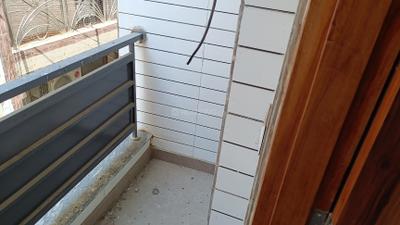 Balcony Image of 600 Sq.ft 2 BHK Builder Floor for sale in Laxmi Nagar New Delhi for Rs. 5800000
