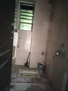 Common Bathroom Image of 950 Sq.ft 2 BHK Apartment / Flat for sale in Taloja Navi Mumbai for Rs. 5000000