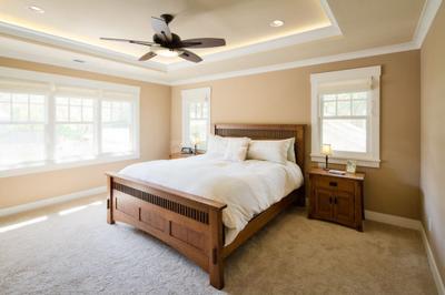 Bedroom Image of 6200 Sq.ft 10 BHK Apartment / Flat for sale in Varsha Apartments, Khar West Mumbai for Rs. 300000000