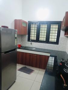Kitchen Image of 1300 Sq.ft 2 BHK Independent House for rent in Maradu Kochi for Rs. 25000