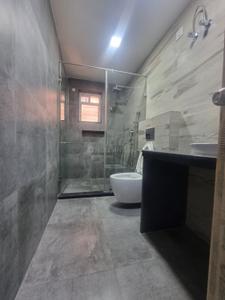Bathroom Image of 4051 Sq.ft 5 BHK Apartment / Flat for sale in Ballygunge Kolkata for Rs. 67000000