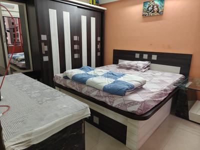 Bedroom Image of 600 Sq.ft 1 BHK Apartment / Flat for rent in Magarpatta Heliconia, Hadapsar Pune for Rs. 29000
