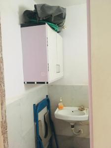 Bathroom Image of 600 Sq.ft 2 BHK Apartment / Flat for sale in New Gotri Vadodara for Rs. 1800000